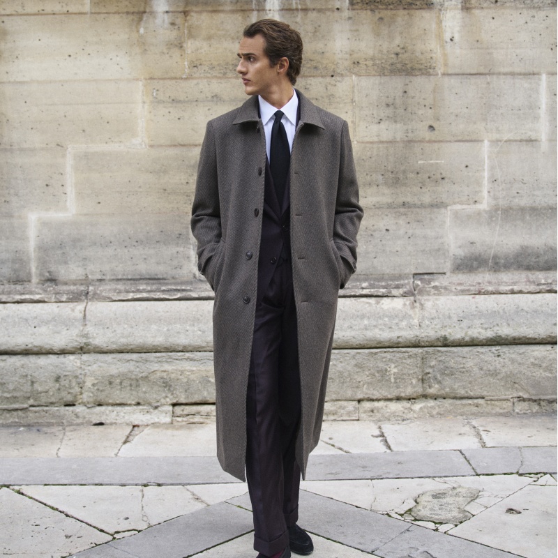 Manteau marron à col chemise