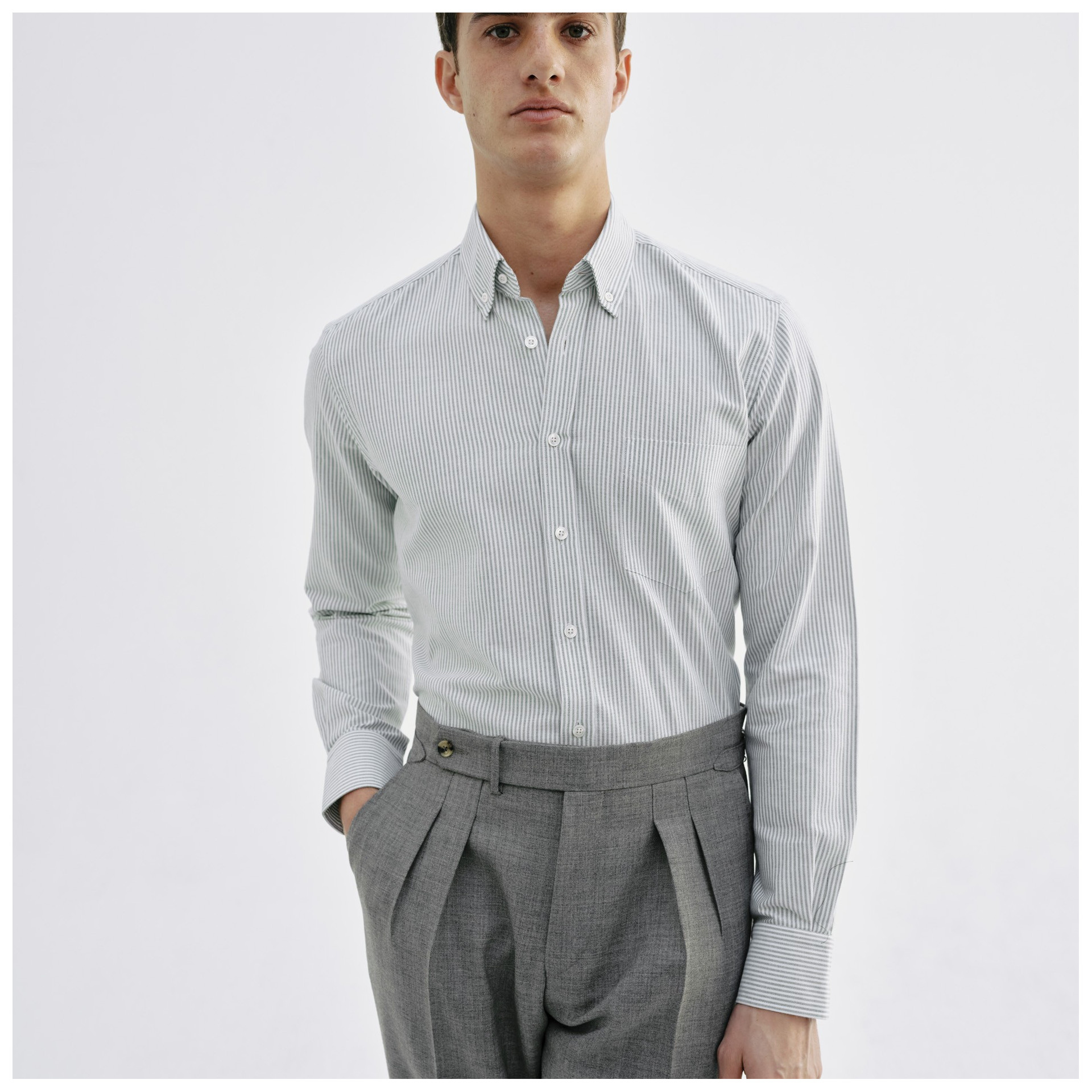 Costume gris en laine froide