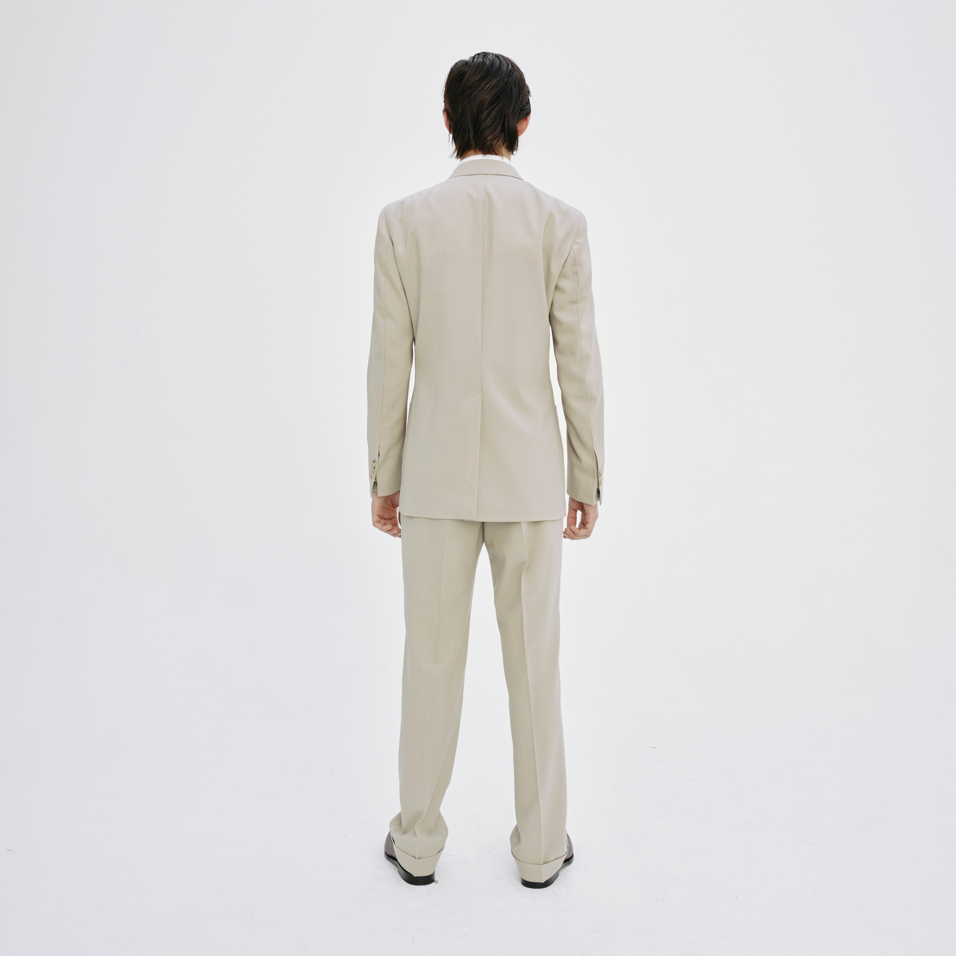 Costume beige en laine destructuré